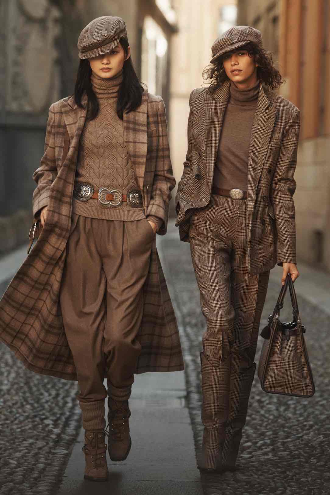 Women walking down Milan street in Fall 2021 Colelction apparel 