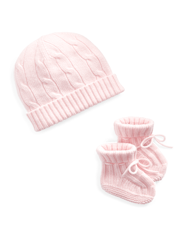 Conjunto de gorro y patucos de algodón
